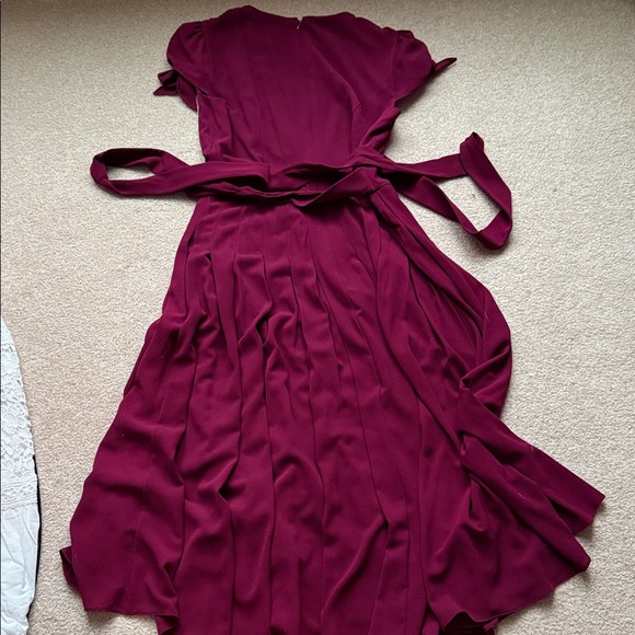 Gal Meets Glam Burgundy Midi Dress - Picture 10 of 10